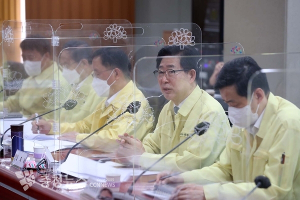 양승조 충남도지사가 19일 도립미술관에 기대감을 보이며 차질없는 추진을 당부했다.