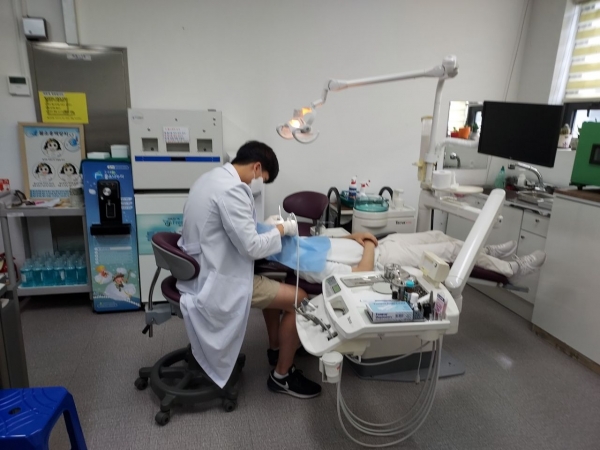 청소년 무료 스케일링 모습