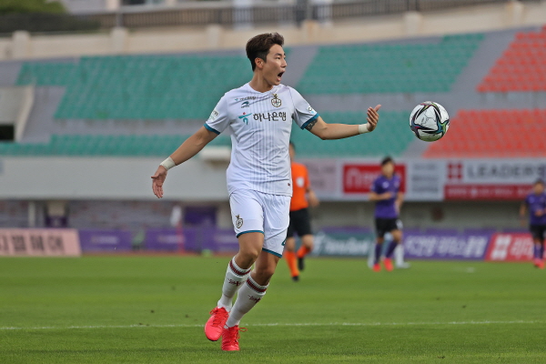 이지솔 안양전 모습