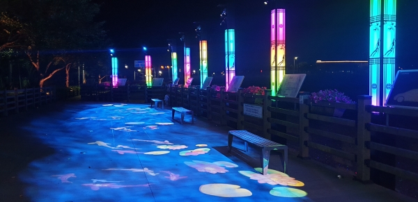 금산천 데크길 스마트 야간경관