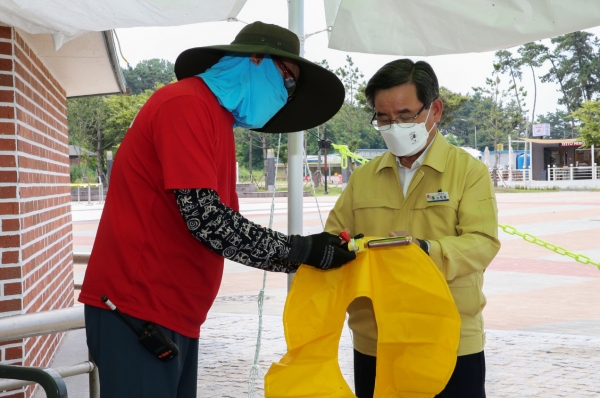 춘장대해수욕장 코로나19 방역상황 점검 모습