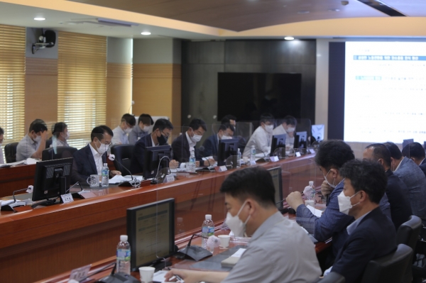 지난 2일 한국서부발전 본사에서 '탄소중립 TF 보고회'를 개최했다.