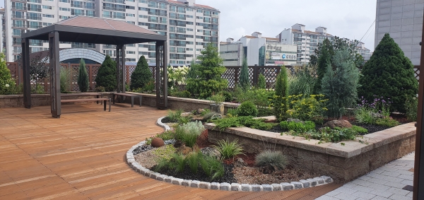 신청사 서관 옥상 하늘정원