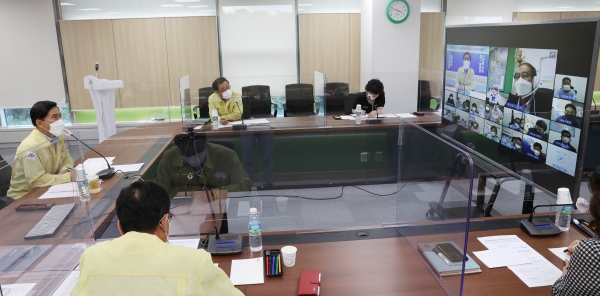 영상 간담회 모습