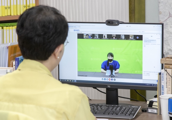 박정현 대덕구청장, 생활지원사와 비대면 간담회 모습