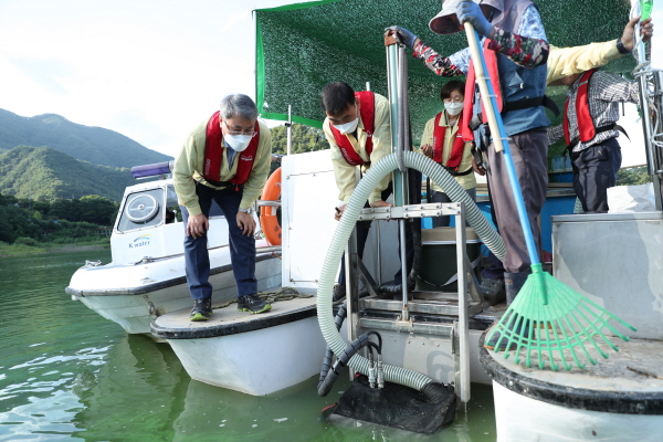 녹조현장 점검 모습