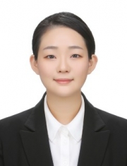 일본어과 송지혜 씨