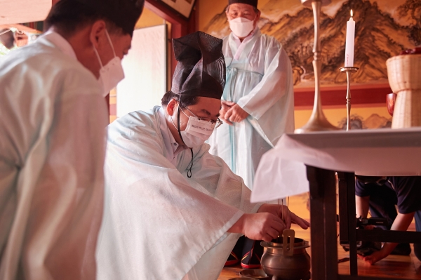 오세현 아산시장, 홍가신 선생 제480주년 탄신제 초헌관으로 참석