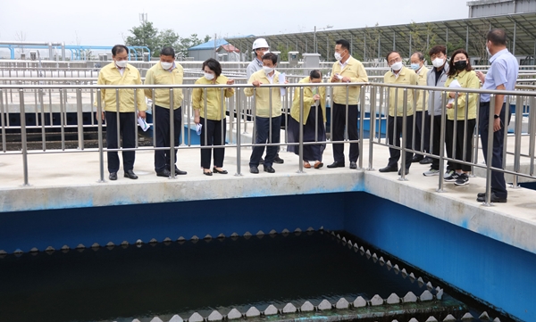 서산시의회, 서산시 공공하수처리시설 현장 방문