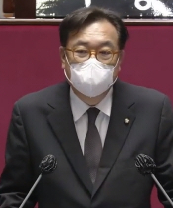 정진석 국회의원