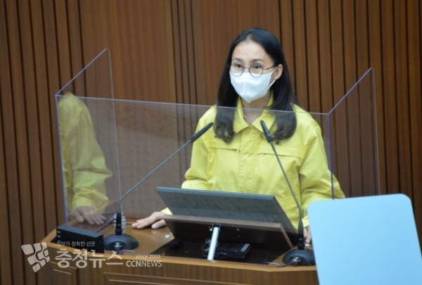 5분 발언하는 이윤희 세종시의회 부의장