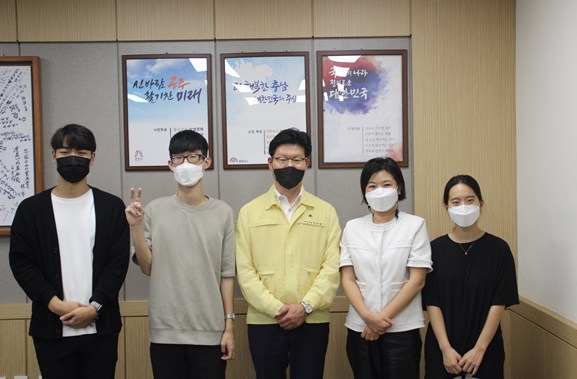 김정섭 공주시장님과 촬영