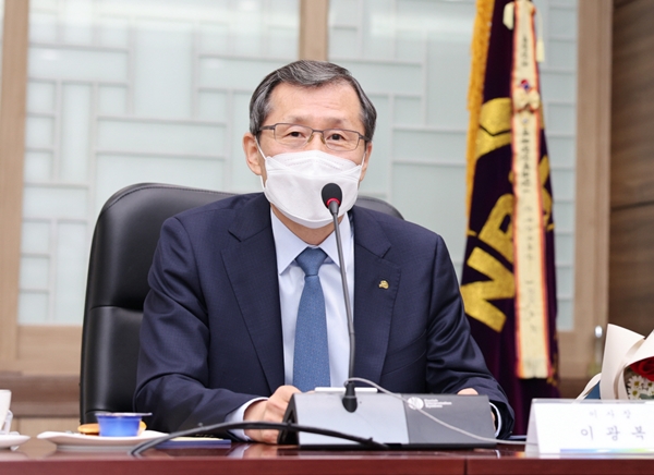 이광복 한국연구재단 신임 이사장