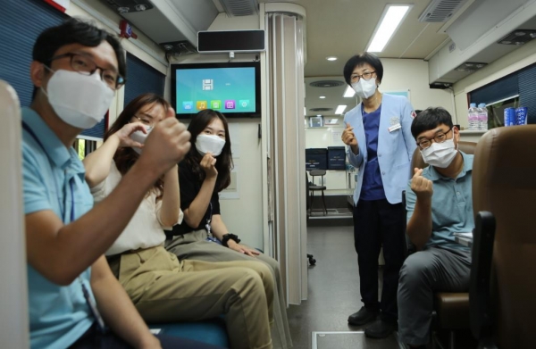 대전도시철도공사는 코로나19 장기화로 인한 혈액난 해소에 보탬이 되고자 ‘사랑애(愛) 헌혈’ 행사를 실시했다.