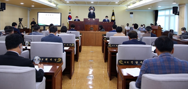 아산시의회 본회의장