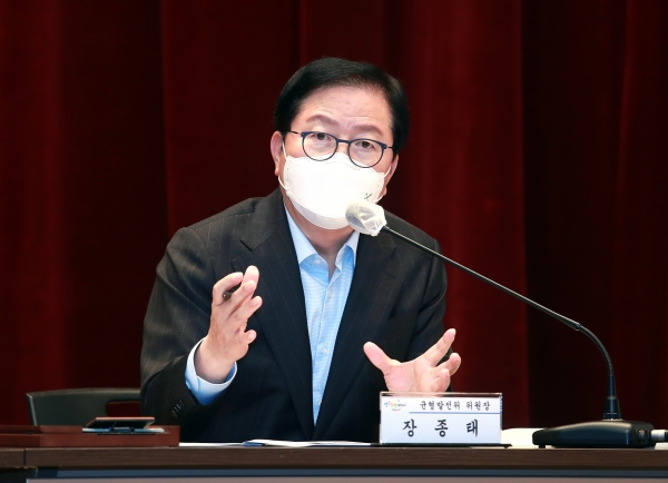 지난달 30일 서구청 구봉산홀에서 개최된 제2차 서구 균형발전사업 2021년 추진상황 보고회 개최 모습