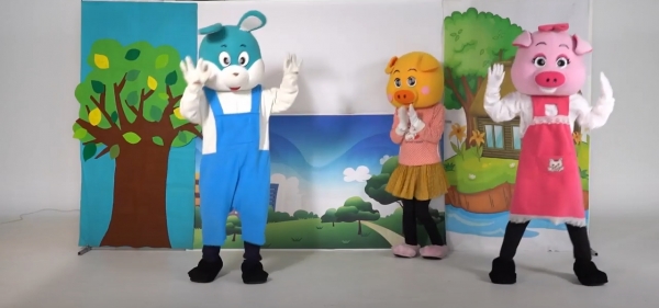 가족이 함께 보는 성폭력 예방 인형극 ‘우리가족 덕분애’ 장면