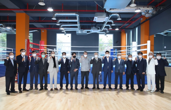 복싱체육관 개관식 모습