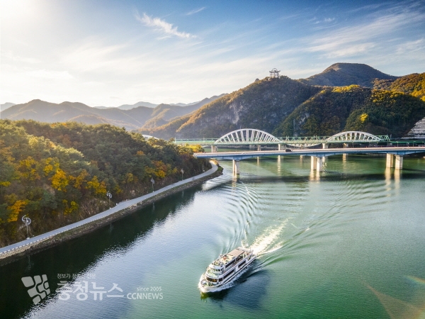 단양만천하스카이워크와 유람선