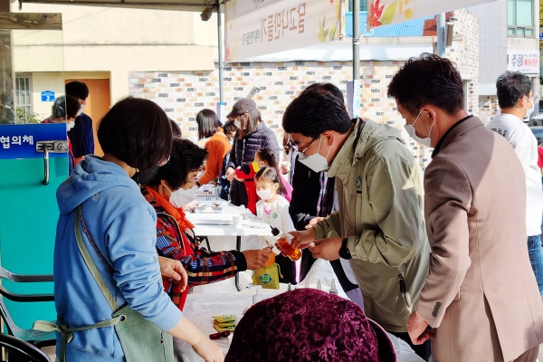 지난 30일 양유정 일원에서 열린 제1회 스산 양유정 축제 모습