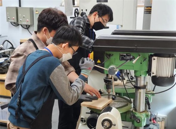 정보원, 토요메이커 캠프 진행 모습