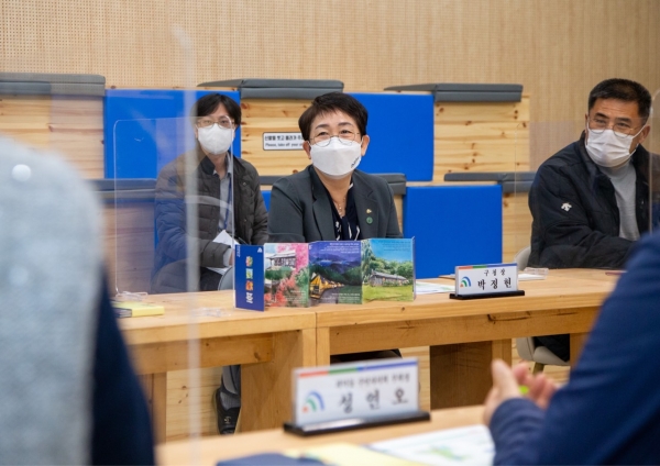 박정현 구청장, 회덕동 주민자치회와 대덕구 혁신로드 간담회 참여