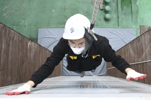 11일 중구청 옥상 완강기 상설 체험장 교육 모습