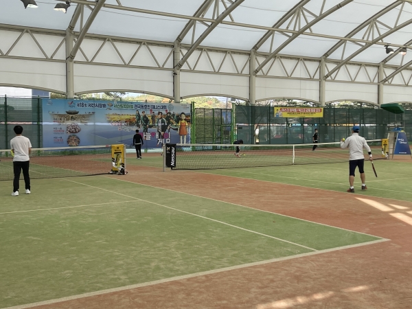 서산시장배 서산6쪽마늘 전국동호인 테니스대회 챌린저부 예선전 경기모습