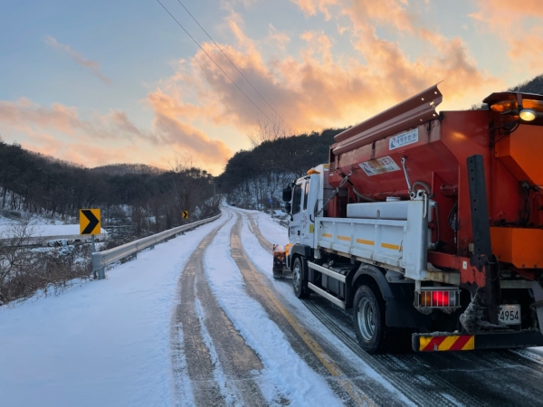 겨울철 자연재난 종합대책 - 제설차량 운행