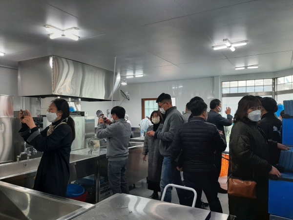 아산지역자활센터 다회용기 세척 사업 현장 방문