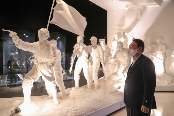 국민의힘 윤석열 후보는 1일 충남 천안의 독립기념관을 찾았다.