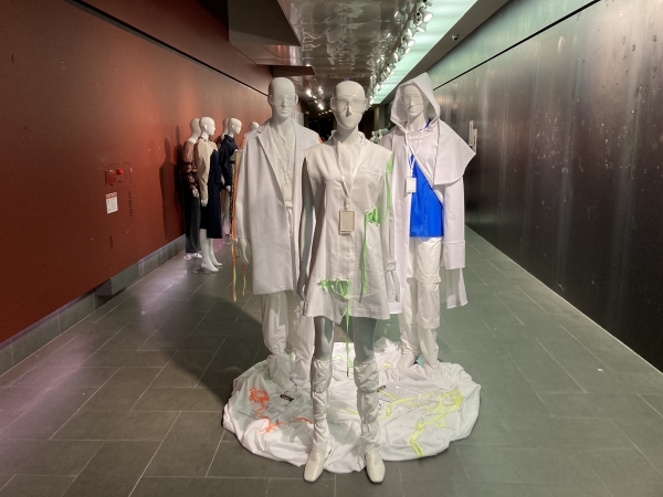 "Untitle : 무제(無題)" 전시회 모습