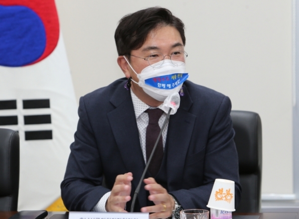 천안시의회 황천순 의장.