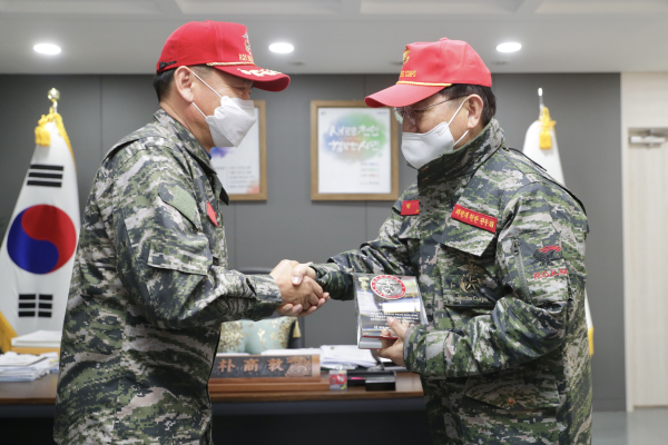 박상돈 천안시장 명예해병 위촉식