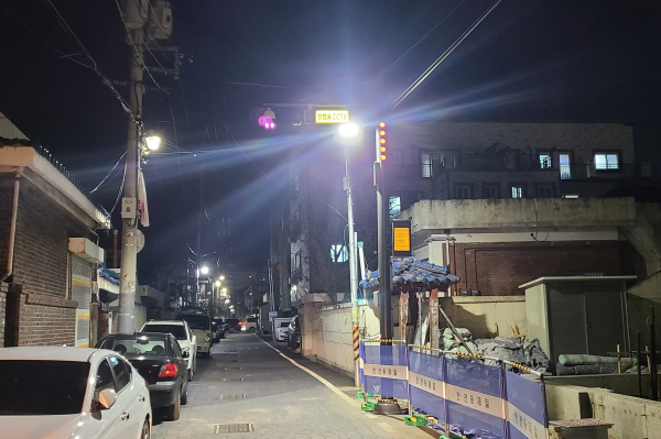 유천동 도시재생 지역 내 스마트 가로시설물 설치 모습