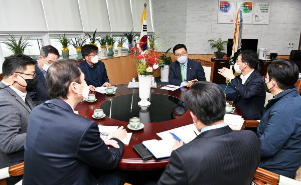 간담회 진행 모습