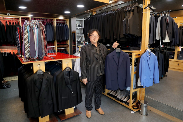 대전시는 구직청년들을 위해 면접용 정장을 무료로 대여해 준다.