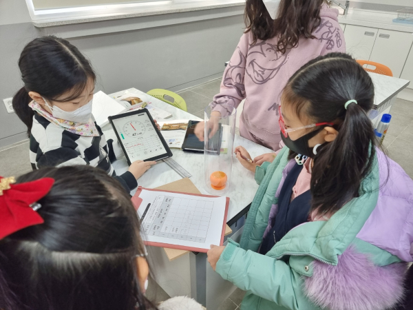 대전관평초등학교 지능형 과학실 모델학교 운영 모습