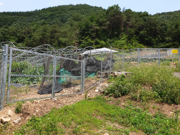 야생동물 피해예방시설 설치 모습