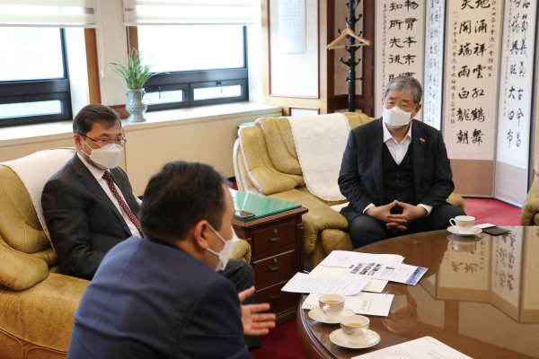 주한 카자흐스탄 대사 접견 모습