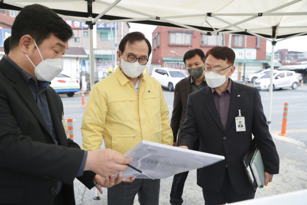 오룡지구 현장 점검하는 박상돈 천안시장