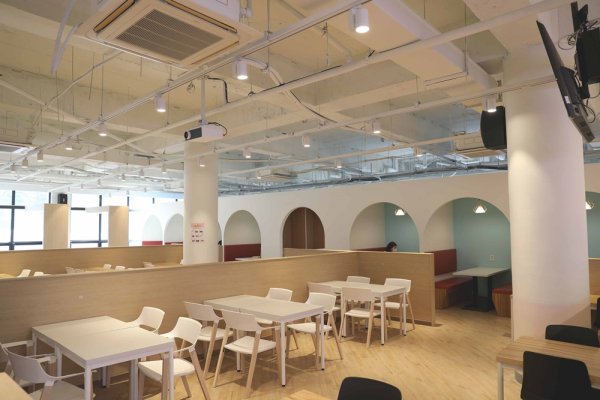 22일 학생복지회관에서 푸드코트형 학생식당 오픈