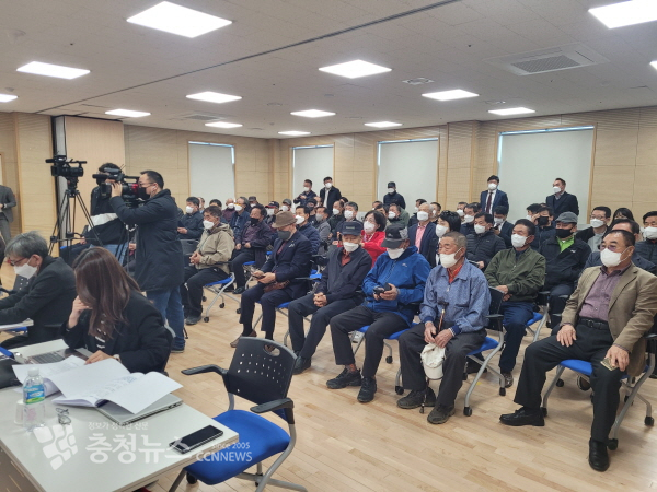 노박래 예비후보 출마 기자회견 모습