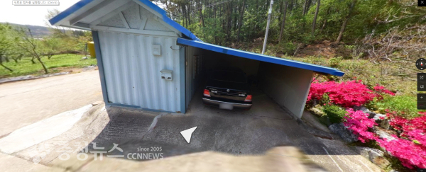 한상기 태안군수 예비후보가 본인 소유 농지에 불법으로 콘크리트를 타설해 주차장으로 활용하고 있다../네이버 로드뷰