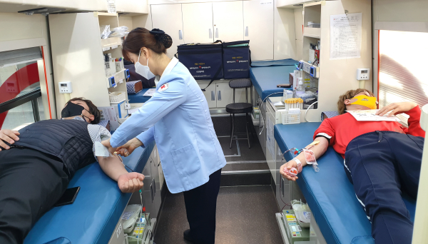 지난 12일과 13일 양일간 대학 캠퍼스 내에서 ‘생명나눔’ 헌혈 캠페인