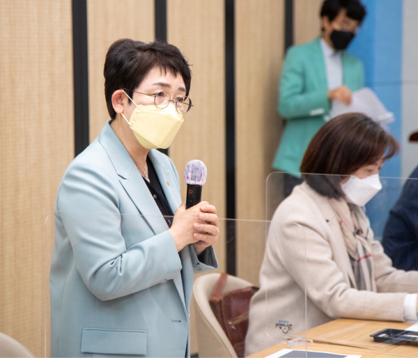 대덕문화관광재단, 자문위원 위촉 및 1차 자문위원회의 개최 모습