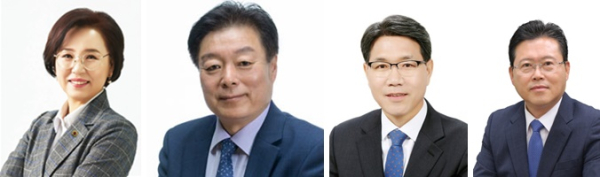 (왼쪽부터) 김연, 이규희, 이재관, 장기수 천안시장 예비후보