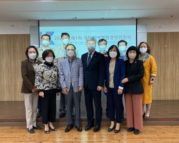 심평원 대전지원, 2022년 국민참여 열린경영위원회 개최 후 단체사진