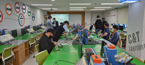 전기전자제어과, 대전중앙고등학교 학생 진로체험 프로그램 실시