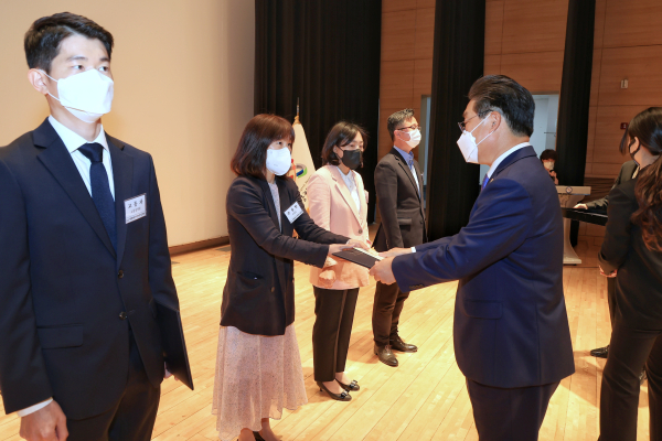 빅데이터 아이디어 공모전 시상식 모습